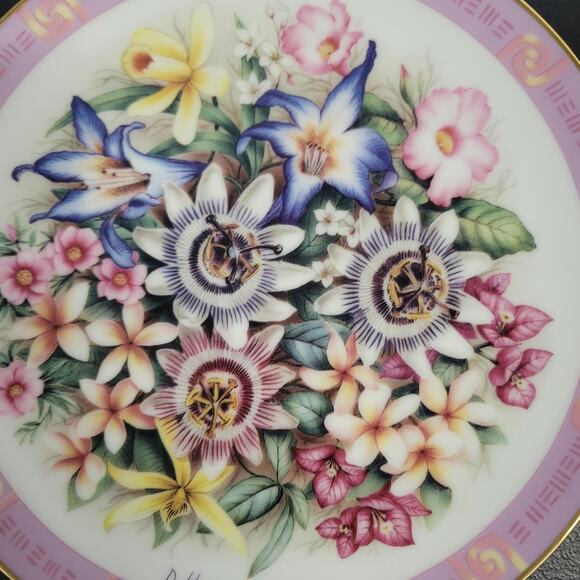 DANBURY MINT - Bouquets Of The World - " Flowers of  Brazil " Plate - Picture 6 of 8